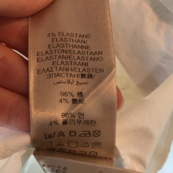 Burberry fitted button-down with gunmetal buttons - Picture 8 of 8